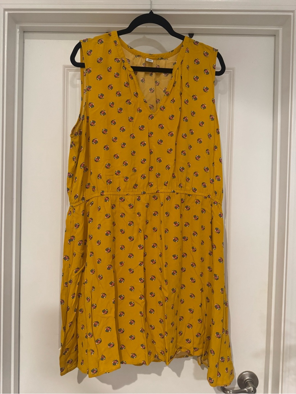 Old Navy Yellow Floral Sleeveless Midi Dress
